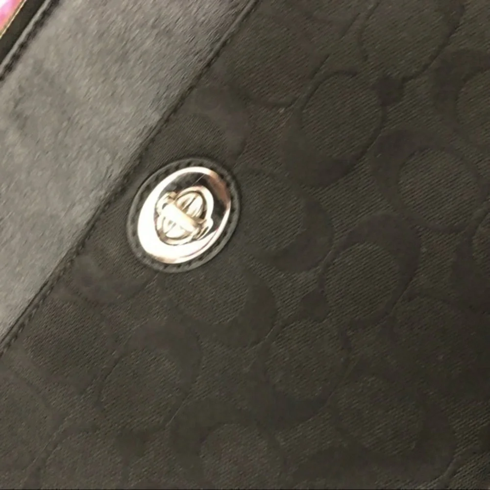 Coach black signature c turnlock clutch